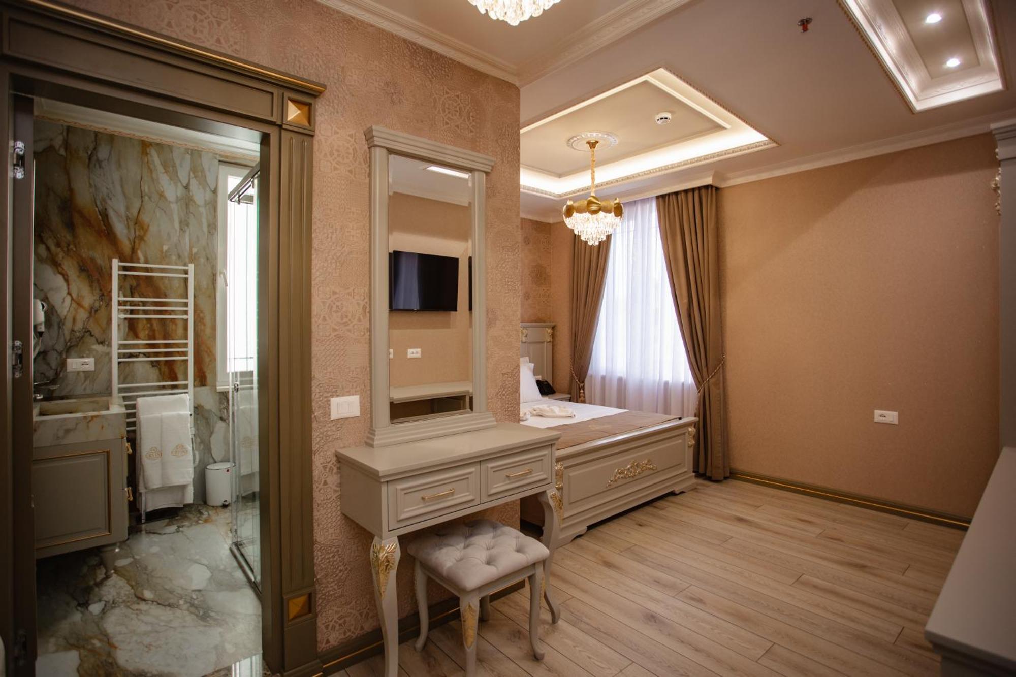 Ervini Boutique Hotel Шкодер Экстерьер фото